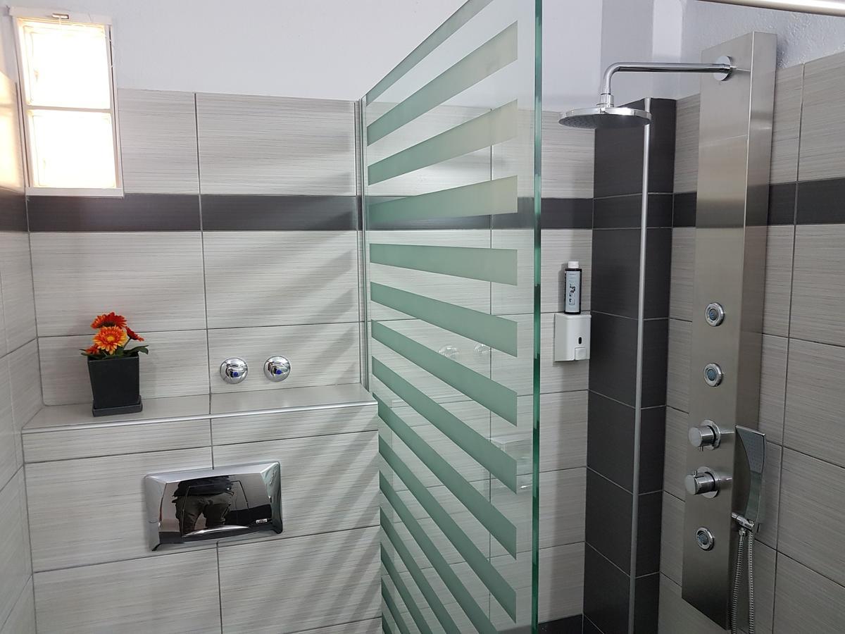 Bourlis Apartments Asproválta Luaran gambar